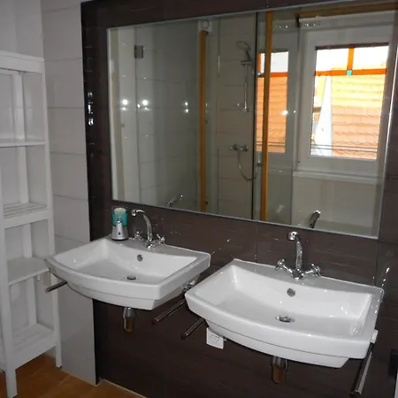 Apartment Pod Vezi Zaječí